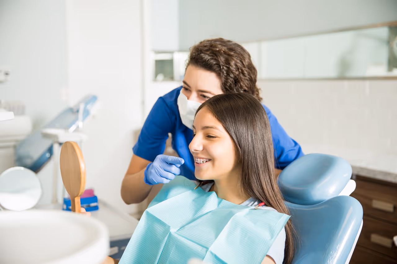 Invisalign vs. Braces: Which is the Right Fit for You?
